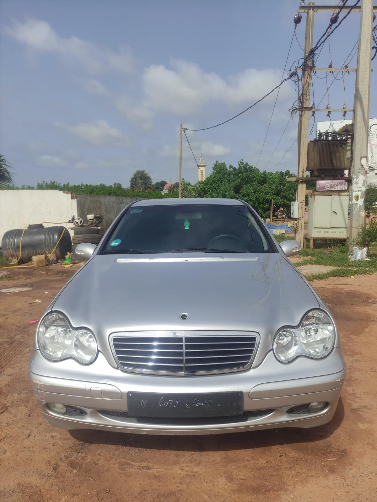 Verborgen schatten uit kelder en zolder opgekocht - antiek en waardevolle spullen Laarne